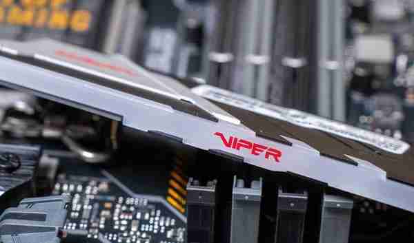 博帝蟒龙VIPER DDR5内存实测：海力士颗粒，超频贼猛