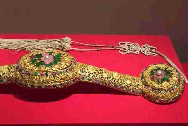 北京故宫博物院馆藏珍宝——金银篇