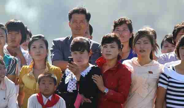 每月仅三四百元，朝鲜人均收入这么低，为何当地人过得依然幸福？