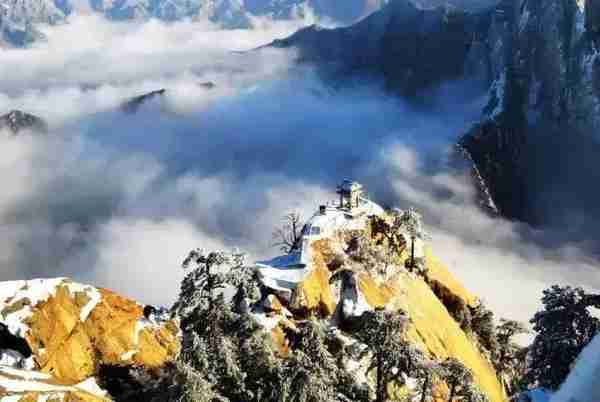华岳仙掌被誉为“华山八景之首”，关于它的传说居然是这样的？