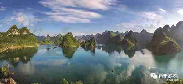 “中国下龙湾”——上林大龙湖，看青峰并立，碧水连天