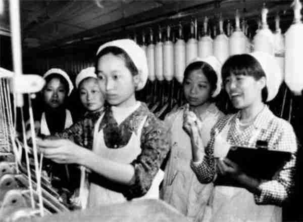 1993年，福州市某纺织厂大火，烧死61人，凶手竟然是19岁的少女