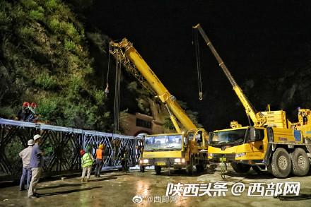 东庄水库昨夜已撤离现场重要设施和人员 全面迎接泾河洪水挑战