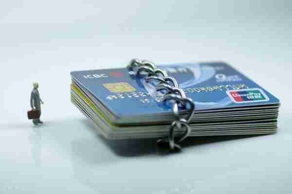 「刑法篇」信用卡借给别人被恶意透支怎么办？
