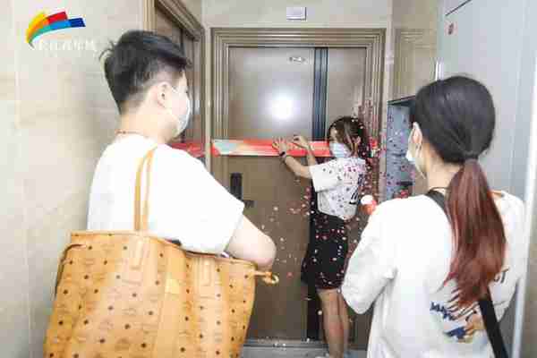 赞，武汉首个大学生保障性住房“交作业”来了