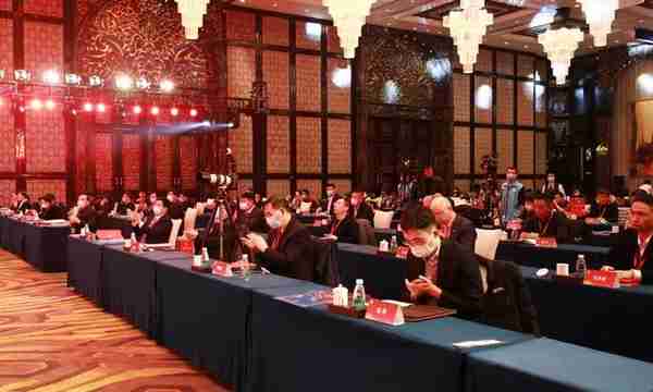 上海市山东商会第三届第十次理事会暨第四届第一次会员大会举行