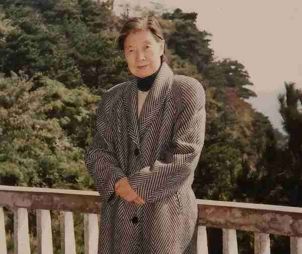 于若木：著名营养学家，陈云的爱妻，享年87岁，5个子女都很优秀
